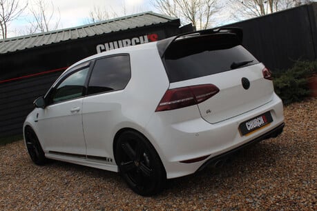 Volkswagen Golf 2.0 Golf R 4WD 3dr 20