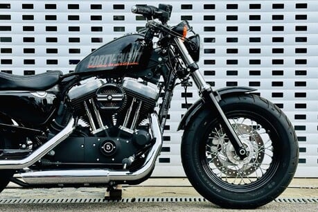 Harley-Davidson Sportster 1200 XL Forty Eight 2