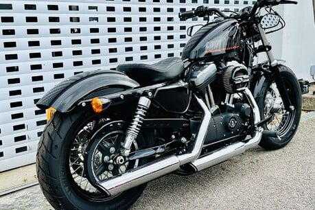 Harley-Davidson Sportster 1200 XL Forty Eight 21