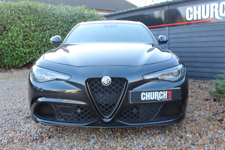 Alfa Romeo Giulia 2.9 Giulia V6 Bi-T Quadrifoglio Auto 4dr 13