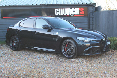 Alfa Romeo Giulia 2.9 Giulia V6 Bi-T Quadrifoglio Auto 4dr 15