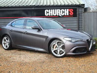 Alfa Romeo Giulia 2.9 Giulia V6 Bi-T Quadrifoglio Auto 4dr 3