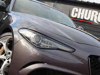 Alfa Romeo Giulia 2.9 Giulia V6 Bi-T Quadrifoglio Auto 4dr 4