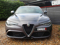 Alfa Romeo Giulia 2.9 Giulia V6 Bi-T Quadrifoglio Auto 4dr 10