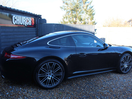 Porsche 911 3.4 911 Carrera 4 Black Edition Semi-Auto 4WD 2dr 