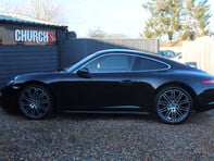 Porsche 911 3.4 911 Carrera 4 Black Edition Semi-Auto 4WD 2dr 16