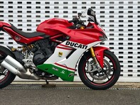 Ducati Supersport S 13