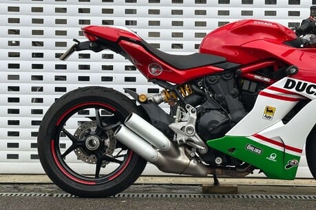 Ducati Supersport S 10