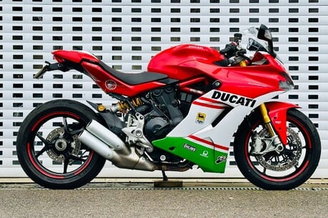 Ducati Supersport S 40