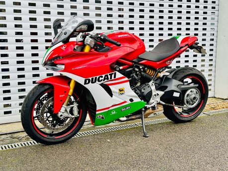 Ducati Supersport S 