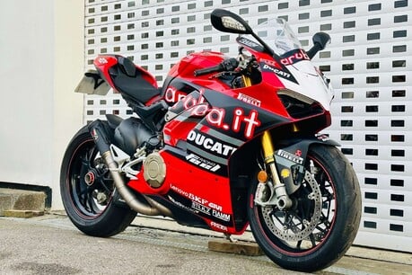 Ducati Panigale V4S 1100 3