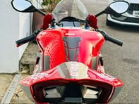 Ducati Panigale V4S 1100 21