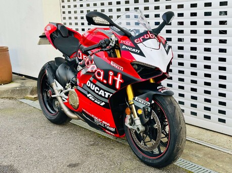 Ducati Panigale V4S 1100 