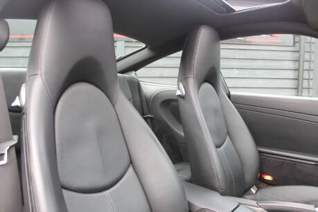 Porsche 911 3.6 911 Carrera 2 Tiptronic S 2dr 6