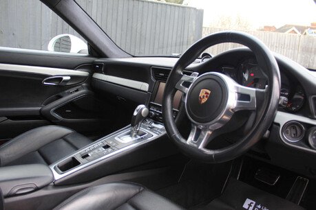 Porsche 911 3.8 991 Carrera 4S Coupe 2dr Petrol PDK 4WD Euro 5 (s/s) (400 ps) 5