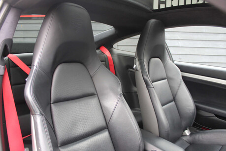 Porsche 911 3.8 991 Carrera 4S Coupe 2dr Petrol PDK 4WD Euro 5 (s/s) (400 ps) 7