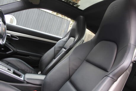 Porsche 911 3.8 991 Carrera 4S Coupe 2dr Petrol PDK 4WD Euro 5 (s/s) (400 ps) 22