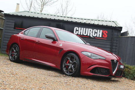 Alfa Romeo Giulia 2.9 Giulia V6 Bi-T Quadrifoglio Auto 4dr 11