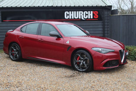 Alfa Romeo Giulia 2.9 Giulia V6 Bi-T Quadrifoglio Auto 4dr 12