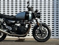 Triumph Speed Twin 1.2 Speed Twin Breitling Edition 8