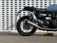 Triumph Speed Twin 1.2 Speed Twin Breitling Edition 10