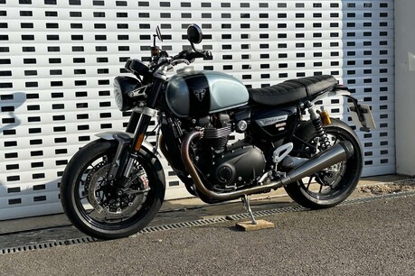 Triumph Speed Twin 1.2 Speed Twin Breitling Edition 24