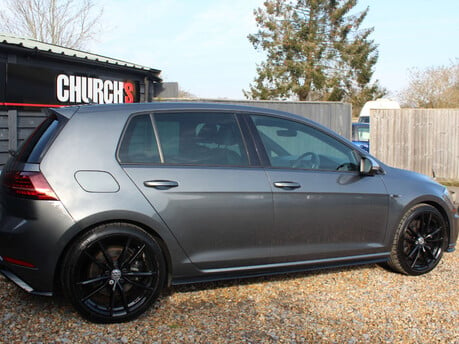 Volkswagen Golf 2.0 Golf R TSi 4Motion Semi-Auto 4WD 5dr 