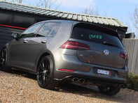 Volkswagen Golf 2.0 Golf R TSi 4Motion Semi-Auto 4WD 5dr 22