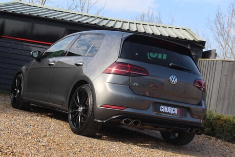 Volkswagen Golf 2.0 Golf R TSi 4Motion Semi-Auto 4WD 5dr 22