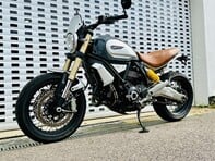 Ducati Scrambler 1100 1.1 Scrambler 1100 18