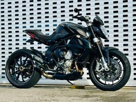 MV Agusta Brutale 0.8 Brutale 800 3