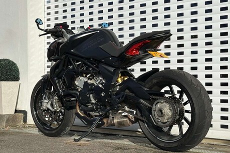 MV Agusta Brutale 0.8 Brutale 800 14