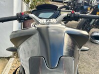 MV Agusta Brutale 0.8 Brutale 800 21