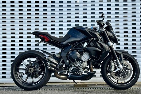 MV Agusta Brutale 0.8 Brutale 800 29