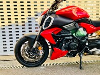 Ducati Diavel 1.2 Diavel V4 23