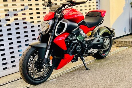 Ducati Diavel 1.2 Diavel V4 28