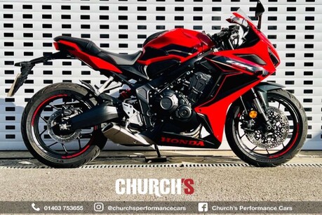 Honda CBR 0.6 CBR 650 RA-P 1