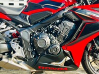 Honda CBR 0.6 CBR 650 RA-P 8