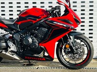 Honda CBR 0.6 CBR 650 RA-P 3