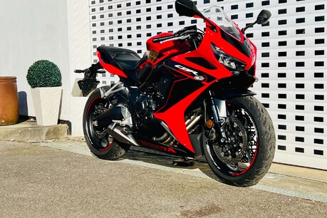 Honda CBR 0.6 CBR 650 RA-P 5