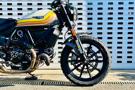 Ducati Scrambler 800 Mach 2.0 Roland Sands Edition 6