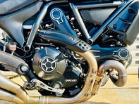 Ducati Scrambler 800 Mach 2.0 Roland Sands Edition 11