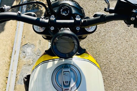 Ducati Scrambler 800 Mach 2.0 Roland Sands Edition 27