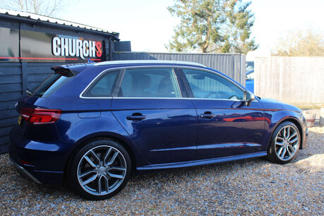 Audi A3 2.0 S3 Sportback Quattro Semi-Auto 4WD 5dr 9