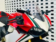 Ducati 1199 1.2 1199 S Panigale 4