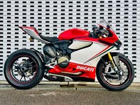 Ducati 1199 1.2 1199 S Panigale 9