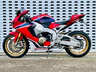 Honda CBR CBR1000 RR-R SP 27