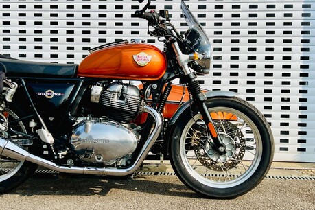 Royal Enfield Interceptor 0.6 Interceptor INT 650 6