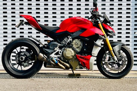 Ducati Streetfighter V4 1.1 Streetfighter V4 2