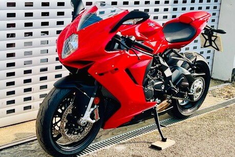 MV Agusta F3 0.8 F3 800 22